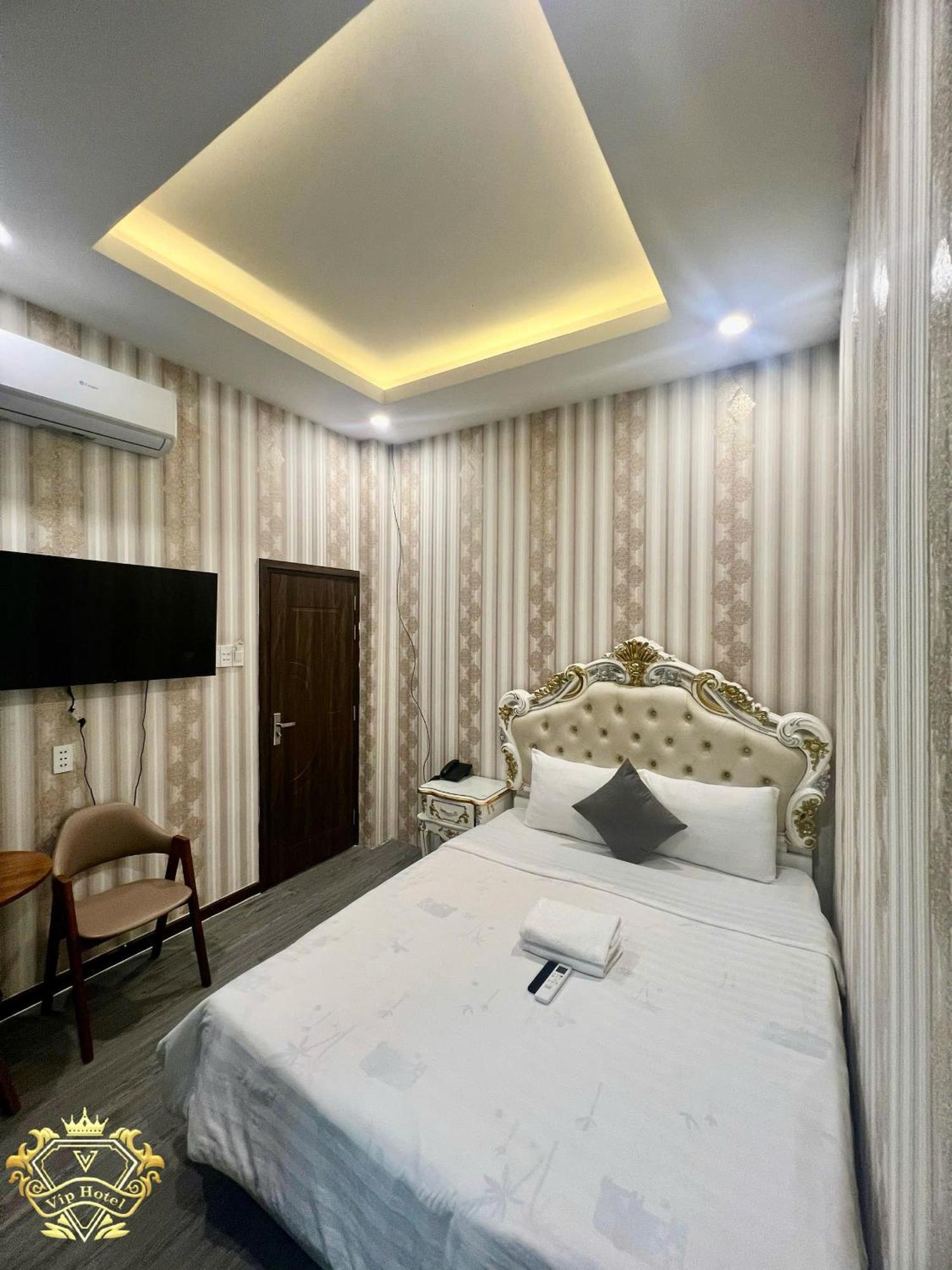 Vip Hotel Ho Chi Minh City Exterior photo
