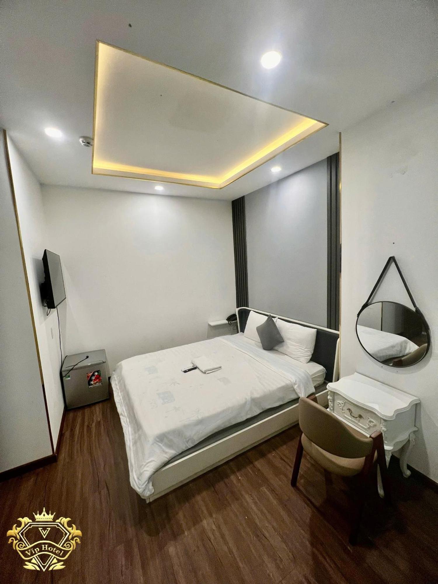 Vip Hotel Ho Chi Minh City Exterior photo